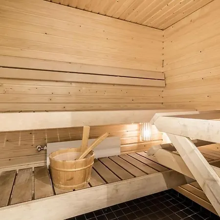 Apartment 74,5 M2 Ap For 6 With Parking And Sauna Vantaa