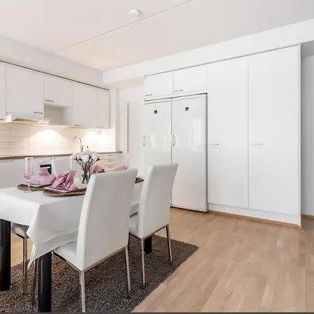 74,5 M2 Ap For 6 With Parking And Sauna